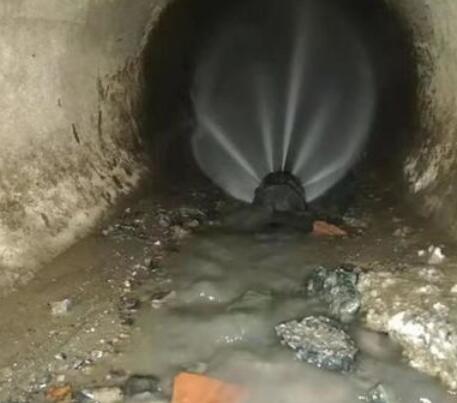 耿马市政管道清淤